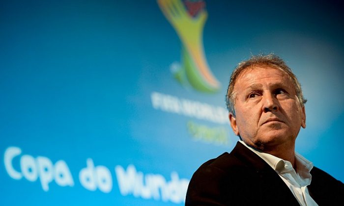Zico anunció su candidatura a la FIFA