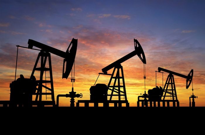 OPEP y otros grandes productores amplían recorte de crudo hasta marzo de 2018