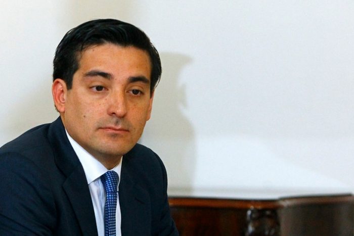 En completo sigilo Peñailillo declara ante fiscales como imputado en el caso SQM