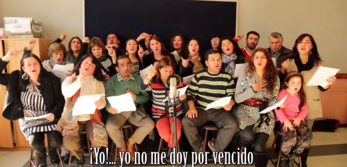 [Video] Docentes cantan su versión de «Yo no me doy por vencido» y reafirman su lucha