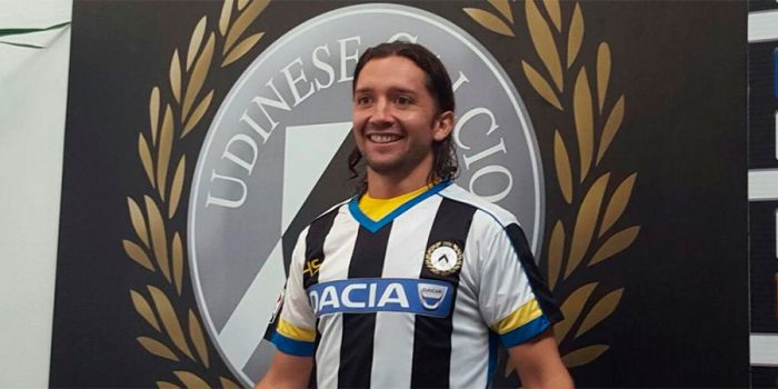 Manuel Iturra fue presentado en Udinese
