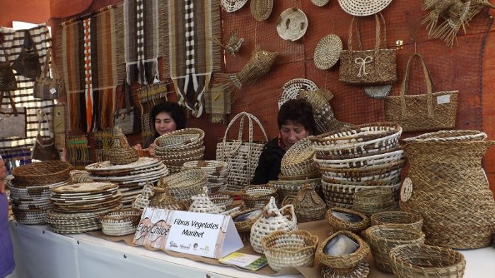 Exposición gratuita «Chiloé Mujer, Sabores y Texturas” en Sernatur Providencia, 6 al 8 de agosto