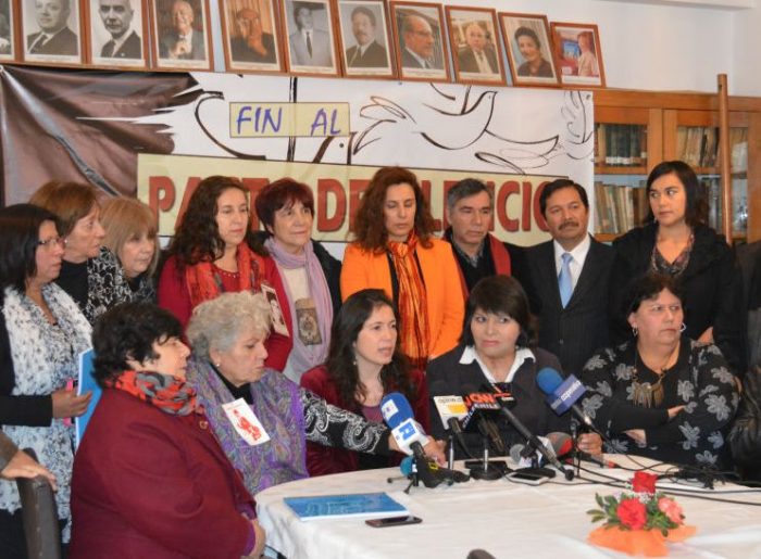 Agrupaciones sociales lanzan plataforma por Justicia y envían carta a Bachelet