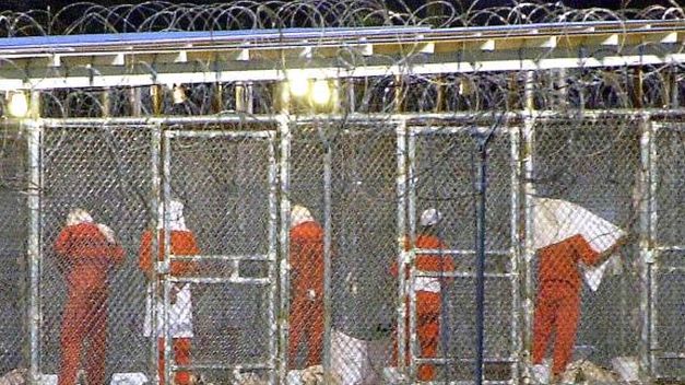 Kerry dice que Guantánamo «no forma parte de conversación» entre EEUU y Cuba