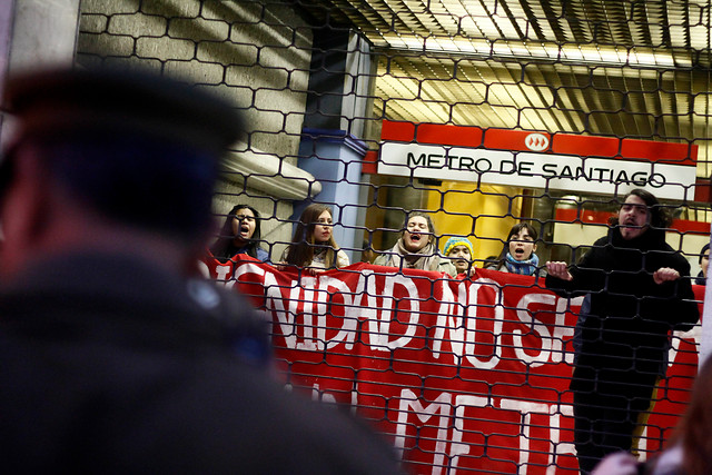 Oficinas del Metro fueron tomadas por trabajadores en huelga