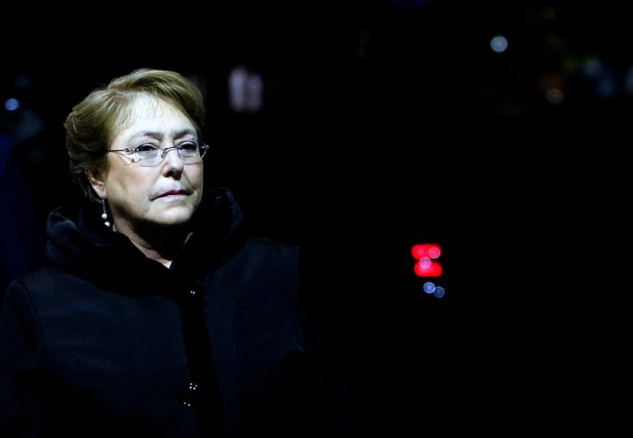 Adimark: Bachelet alcanza récord de desaprobación de Piñera en su momento más bajo