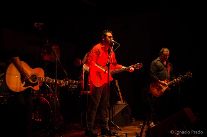 Banda chilena «Nadie es tan normal» lanza disco con baterista y guitarrista de Charly García como invitados