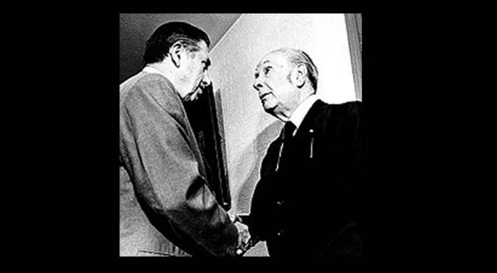 Viuda de Borges reafirma la polémica. No recibió el Nobel por su apoyo a la dictadura de Pinochet