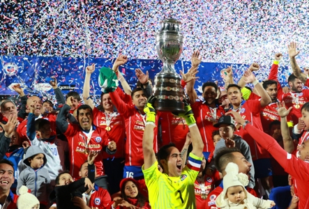A subir el ánimo chilenos: hoy se cumplen cuatro años de la obtención de la primera Copa América
