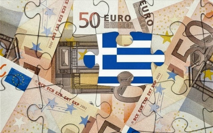 Grecia aprueba nuevas reformas para recibir primer tramo del tercer rescate