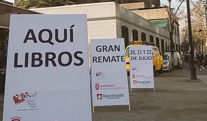 Imperdible: Gran remate de libros en Plaza Pezoa Véliz
