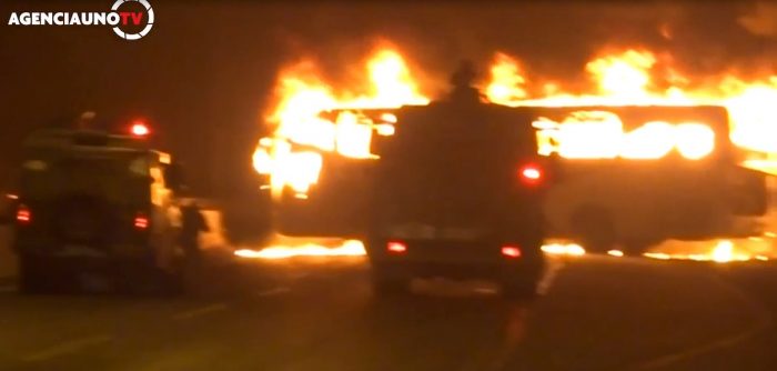 [Video] Así fue el atentado incendiario a un bus de Codelco en la división El Teniente