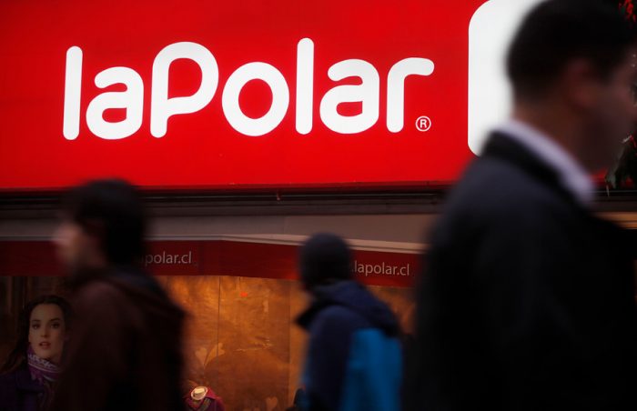 Ex ejecutivos de La Polar cumplirán 60 horas de trabajo comunitario para evitar el juicio oral