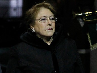 Bachelet emplaza a los actores políticos a dejar de lado «los conflictos pequeños y artificiales»