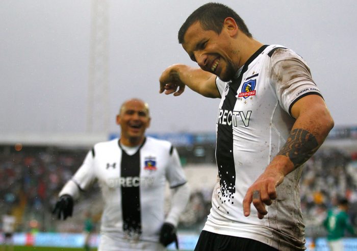 En Colo Colo buscan extender contrato de Vecchio por dos años