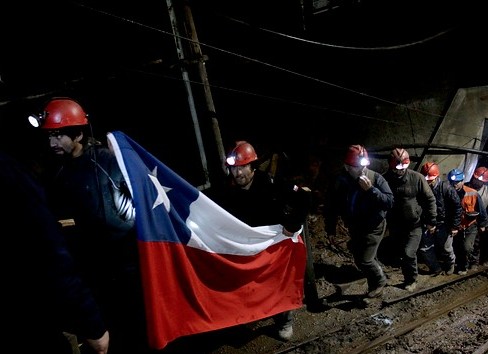 Mineros de Curanilahue deponen huelga tras alcanzar acuerdo con el gobierno