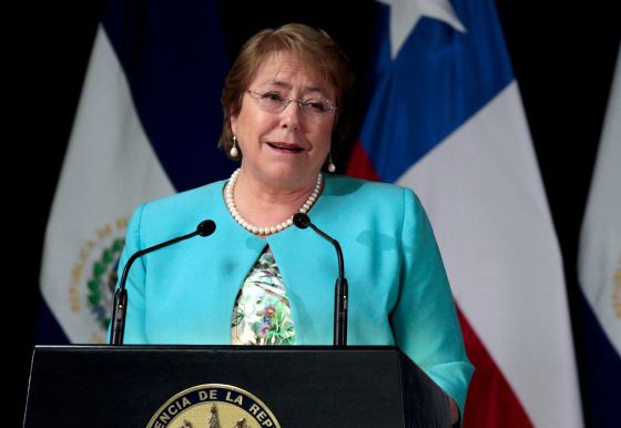 En México: Bachelet asume crisis de confianza pero dice «actos de corrupción» son «escasos y menores»
