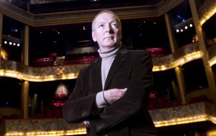 El francés Frédéric Chambert será el nuevo director del Teatro Municipal de Santiago