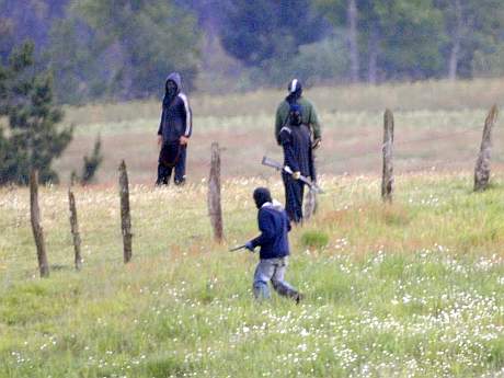 Ex fiscal de La Araucanía: «Se detectó entrenamiento paramilitar de grupos en la IX Región»