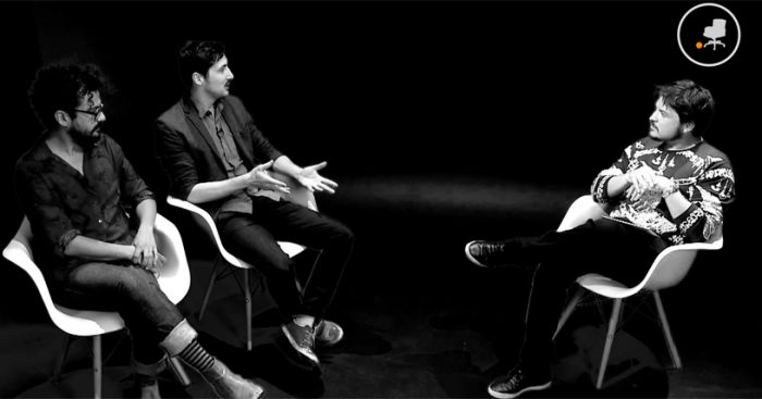 Joaquín Cociña y Cristóbal León junto al conductor de Mostradoc, Fernando Caro.