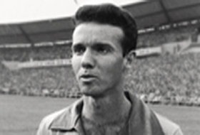 Efemérides: el nacimiento de un hombre record en la historia de los mundiales y la gesta de un atleta estadounidense en las barbas mismas de Adolf Hitler