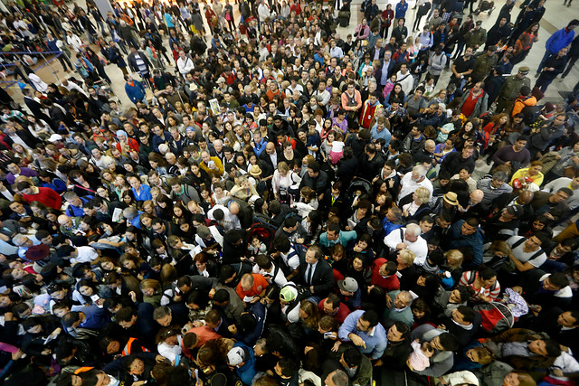 Fotos: caos en Aeropuerto de Santiago luego del paro de funcionarios de la DGAC