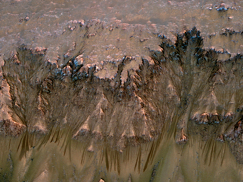 [Video] Marte no es como pensábamos: Nasa revela que hay agua líquida y salada