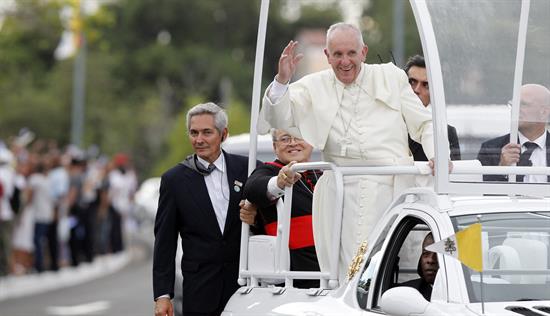 Francisco iniciará con misa multitudinaria una intensa jornada en La Habana
