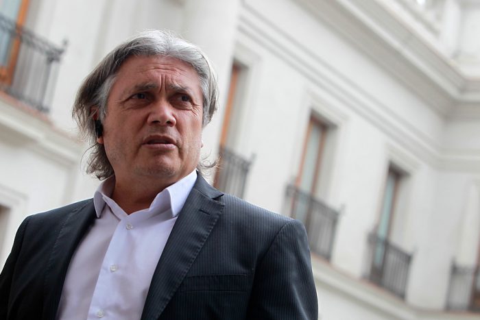 Navarro: «Plan del rumor contra Bachelet busca quebrar la institucionalidad, y eso es sedición”