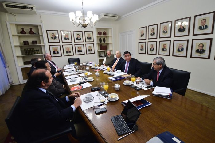 Empresarios se acuartelan contra la reforma laboral propuesta por el gobierno