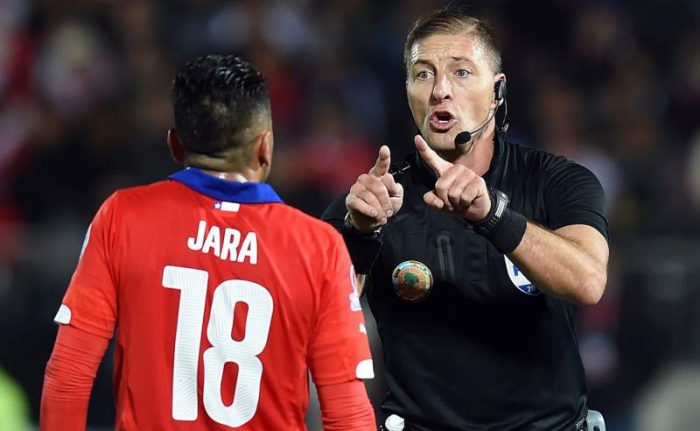 Clasificatorias: Chile ya tiene árbitros para los duelos con Brasil y Perú