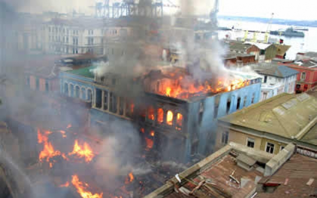 Empresas deberán pagar $738 millones a víctimas de explosión en Valparaíso