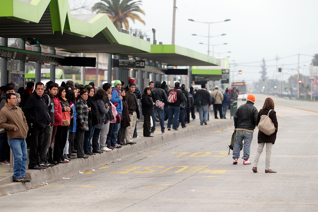 Huelga del Transantiago afecta a seis comunas de la capital
