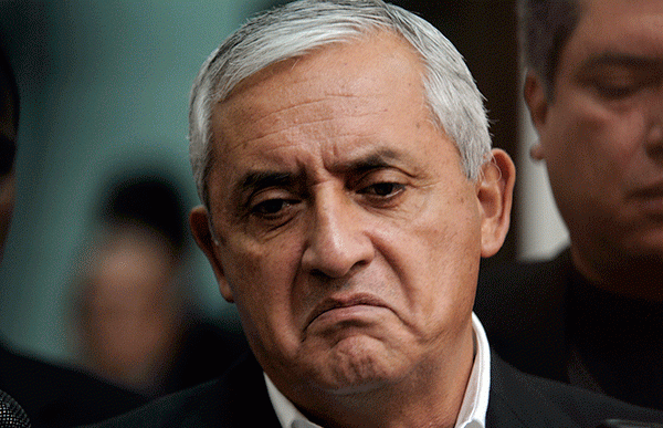 Renuncia presidente de Guatemala acusado de corrupción