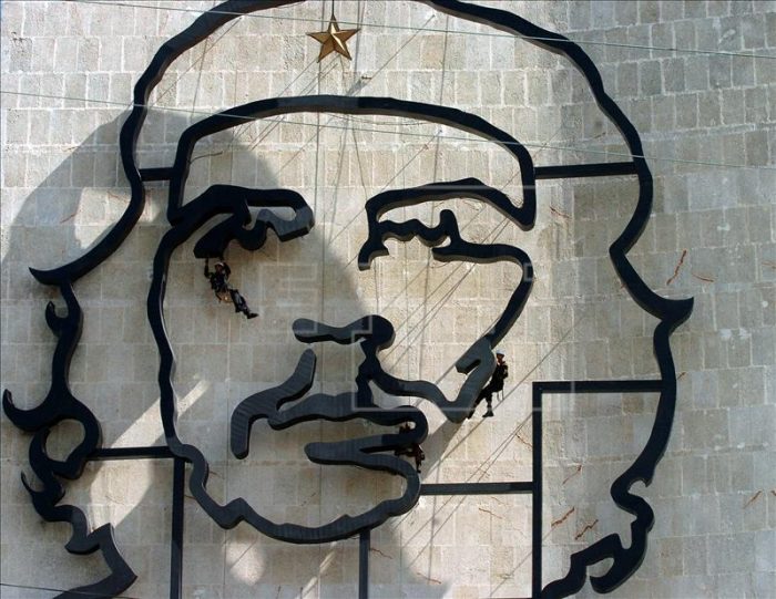Tribunal Supremo ruso prohíbe usar imagen del Che Guevara en campañas electorales