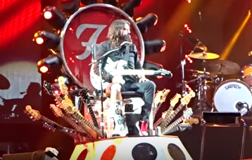 [Video] Foo Fighters, Queen y Led Zeppelin juntos con «Under Pressure»