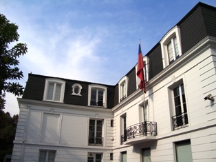 CNTV formula cargos a CHV, TVN y UCV por incumplimiento de la norma de programación cultural durante el mes de abril