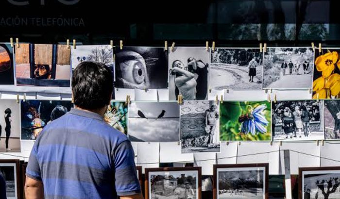 Éxito total: Intervención fotográfica reunió casi 1.500 fotos en la galería urbana más grande de Chile