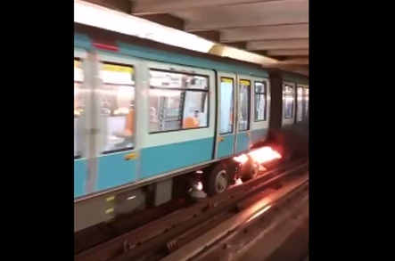 [Video] Incendio en Metro de Santiago provoca colapso y se implementa plan de emergencia en superficie