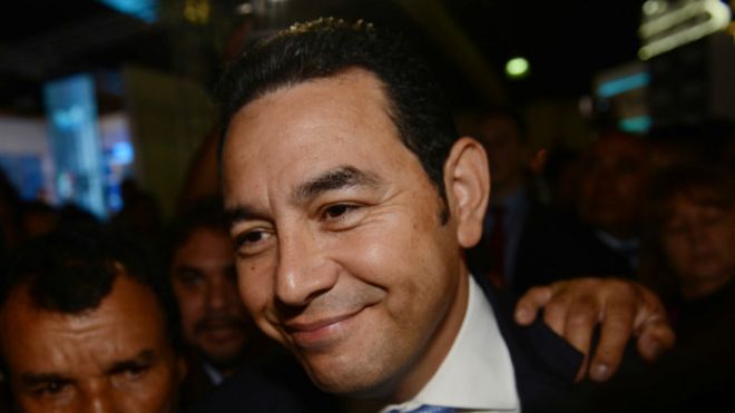 Jimmy Morales gana con claridad las elecciones en Guatemala