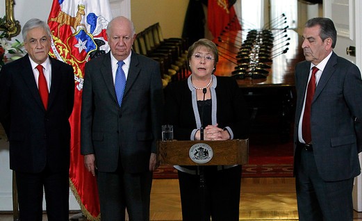 Bachelet se reúne hoy con Frei, Lagos y Piñera para tratar nueva Constitución