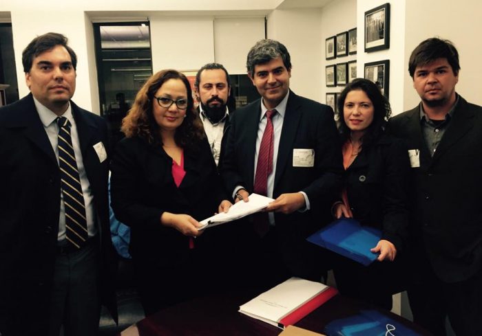 Delegación de periodistas denuncia al Estado  ante la Comisión Interamericana de Derechos Humanos (CIDH)