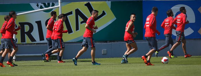 Chile ya se instaló en Lima a esperar el clásico