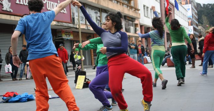 Funciones de Danza: Las Noches de muestras sencillas en Artistas del Acero, 17 de octubre