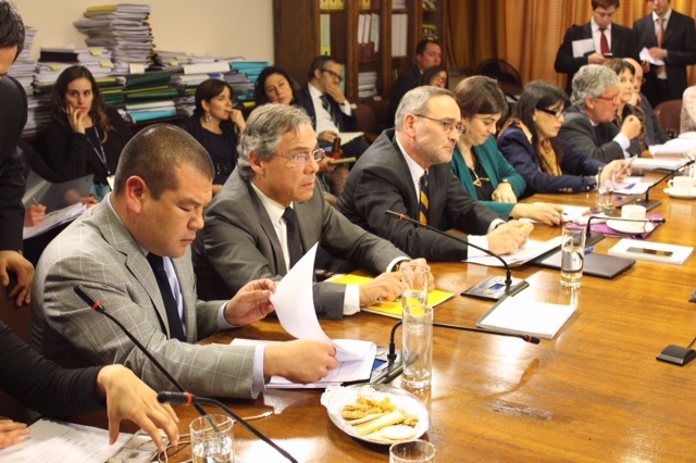 Diputado Torres descarta que observaciones de la Corte Suprema retrasen proyecto por despenalización aborto