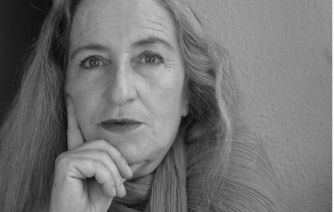 Encuentro con escritora Pía Barros