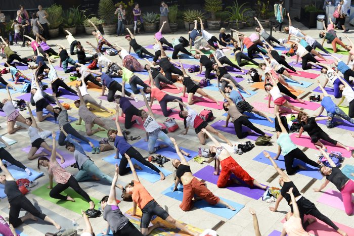Más de 40 tipos de yoga gratis en Vivo Yoga en GAM, 17 y 18 de octubre