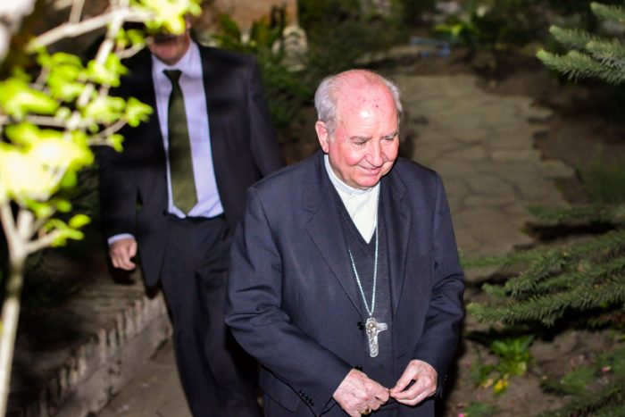 Cardenal Errázuriz no creyó denuncias de abusos sexuales de Karadima porque «tenía fama de santo»
