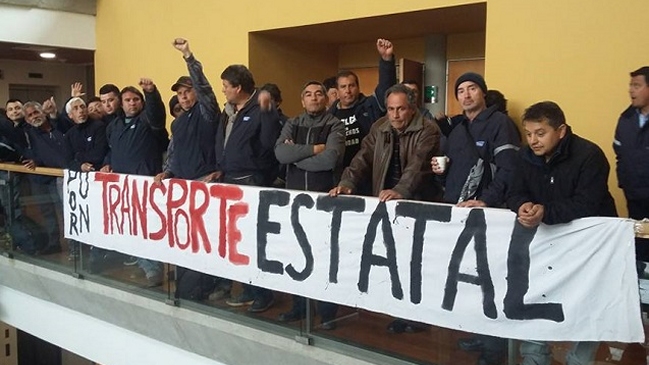 Trabajadores del Transantiago llegan a acuerdo y desalojan oficina de la OIT
