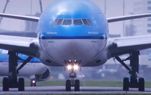 [Video] Time lapse: el hipnótico video del aeropuerto de Ámsterdam
